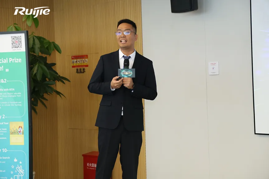 Loky Chen Unveiling Next-Gen Products and Solutions at the Summit
