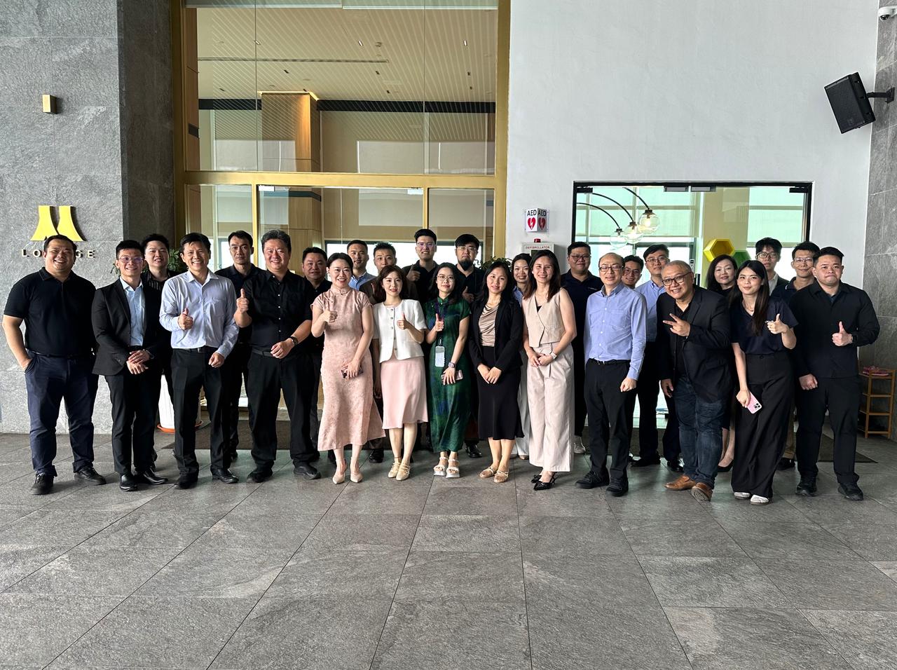 Ruijie Host Digital Transformation Summit for Chinese Enterprises in Malaysia