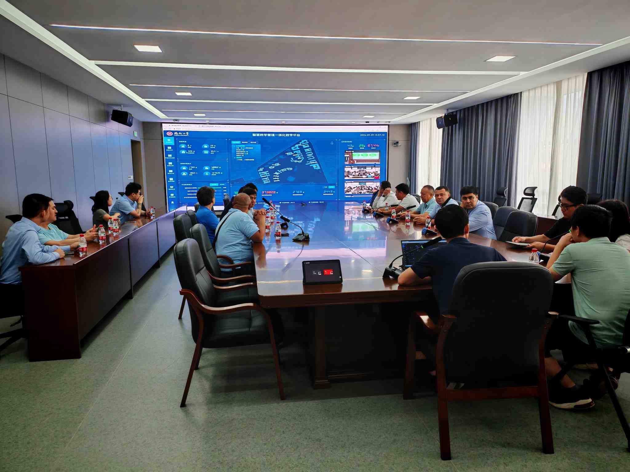 Fuzhou University smart teaching management platform briefing