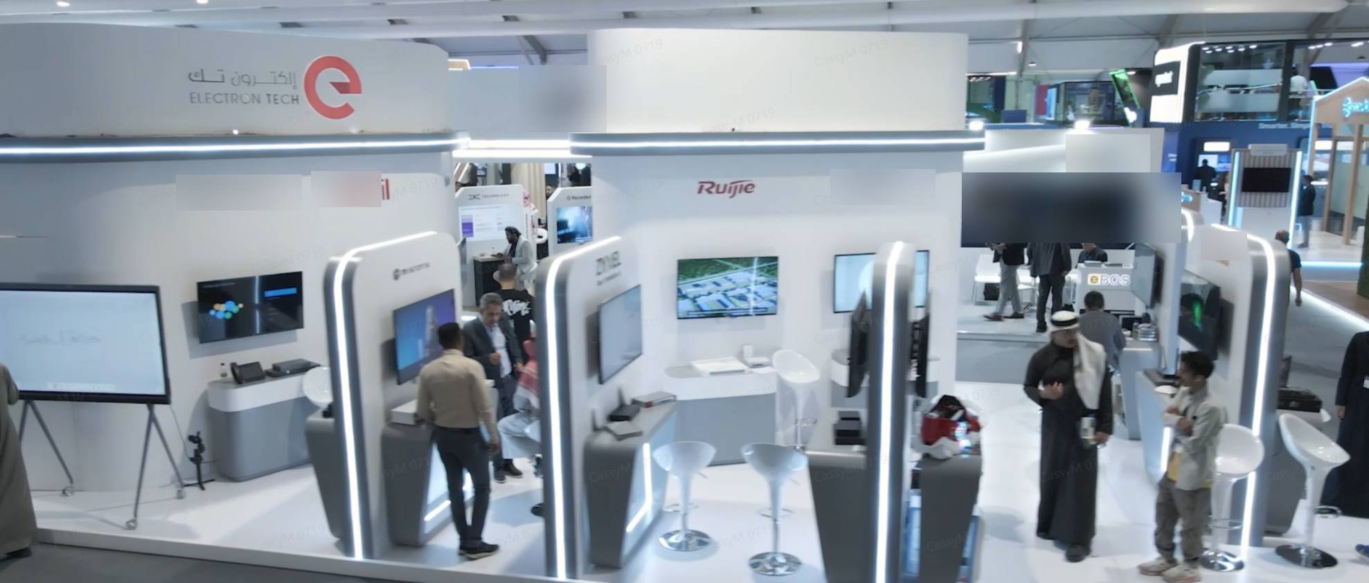 Ruijie and Electron booth at LEAP 2026