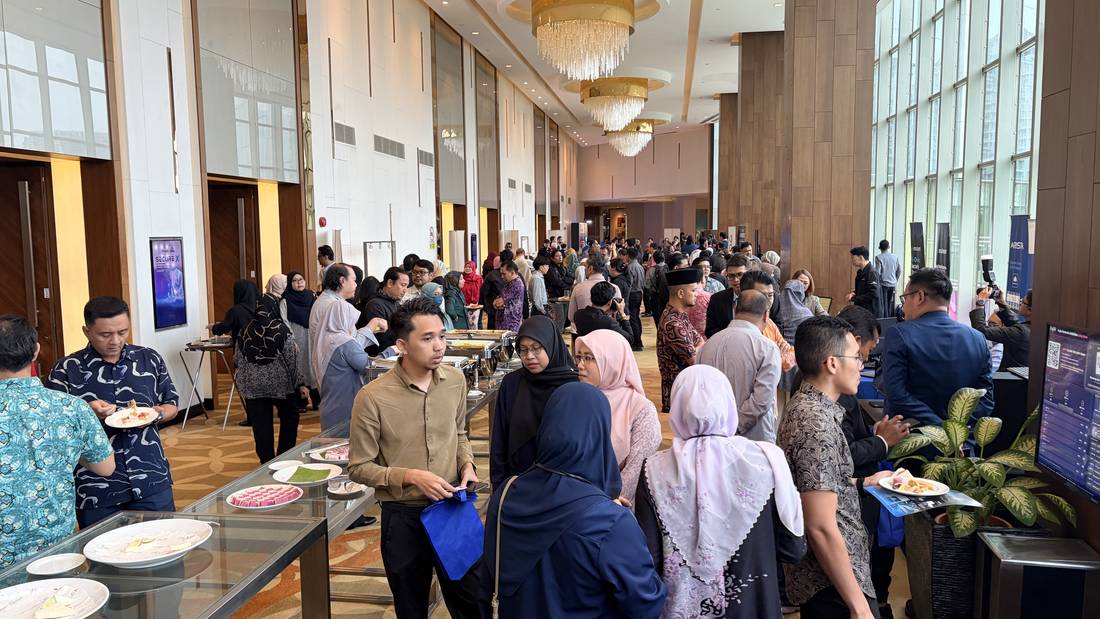 Attendees networking at Secure-X Forum 2.0, Le Méridien Putrajaya