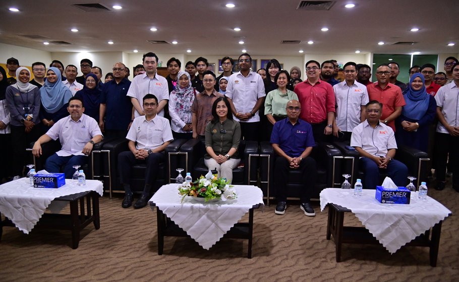 Malaysia Deputy Minister Visit Highlights Success of Ruijie-Supported USM Wi-Fi Upgrade